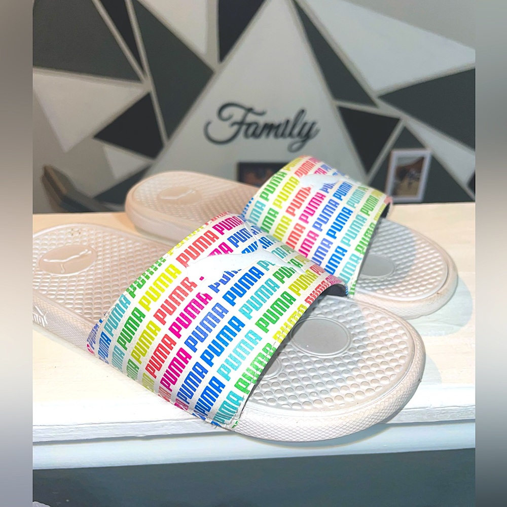 Puma Slides, Big Kids Size 5C, White with Rainbow Logos. NEW IN BOX!